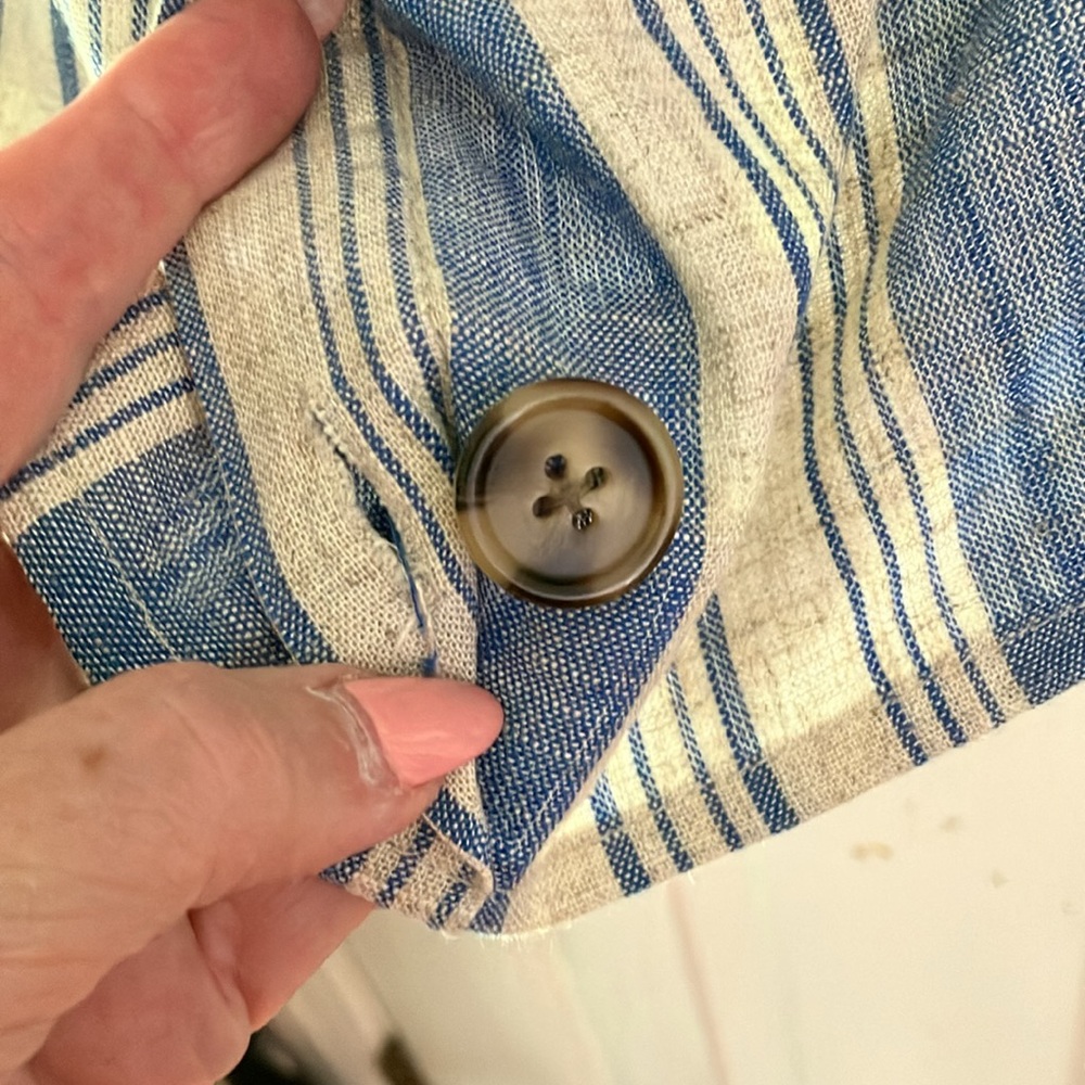 2 Torrid Size 1 (14-16) Linen Blue & Lt Grey Striped Tops, Off Shoulder & Tank - Picture 9 of 11
